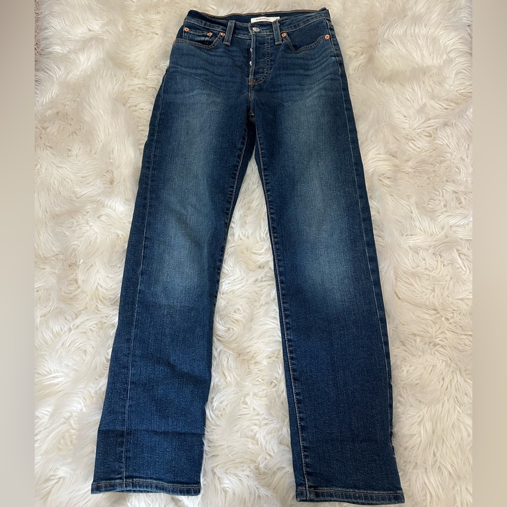 Levi's Women's wedgie Straight Leg Jeans - Dark Blue Wash W25 L28